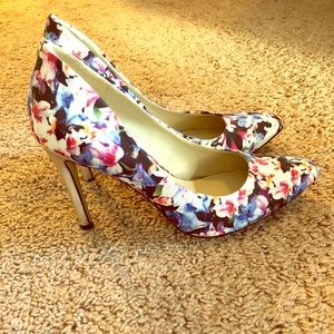 APT 9 heels